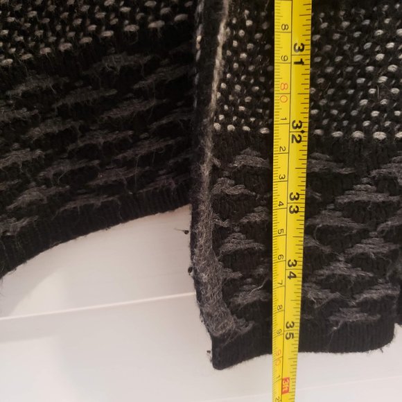 BCBGMAXAZRIA Shadia Textured Jacquard Sweater Coat in Black and Gray Size Small - Picture 6 of 12